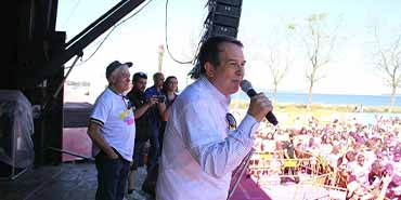 Abel Caballero, Alcalde de Vigo, en la Holi Life